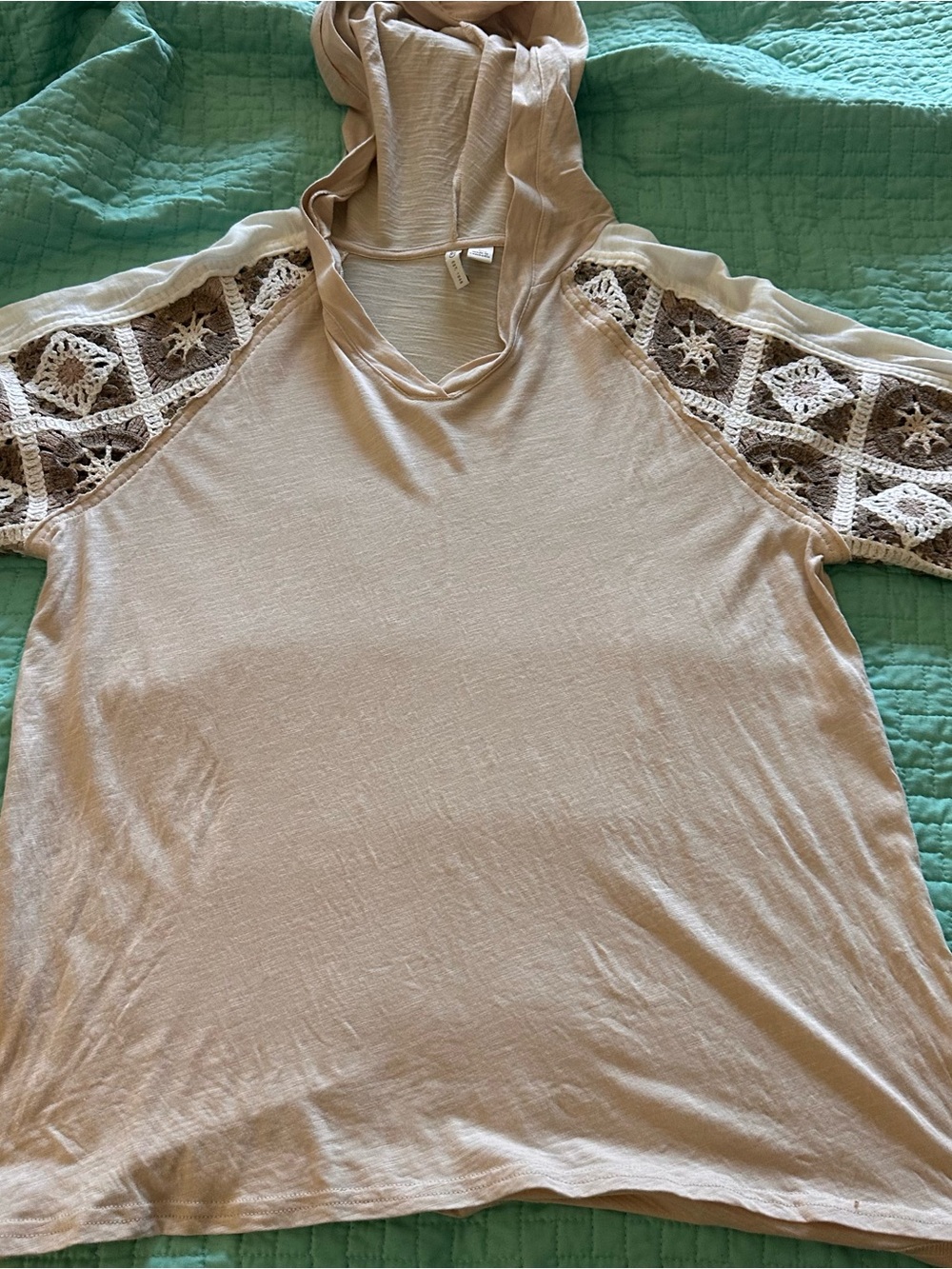Neutral Beige Crochet-Sleeve Hooded Women's Top Cato